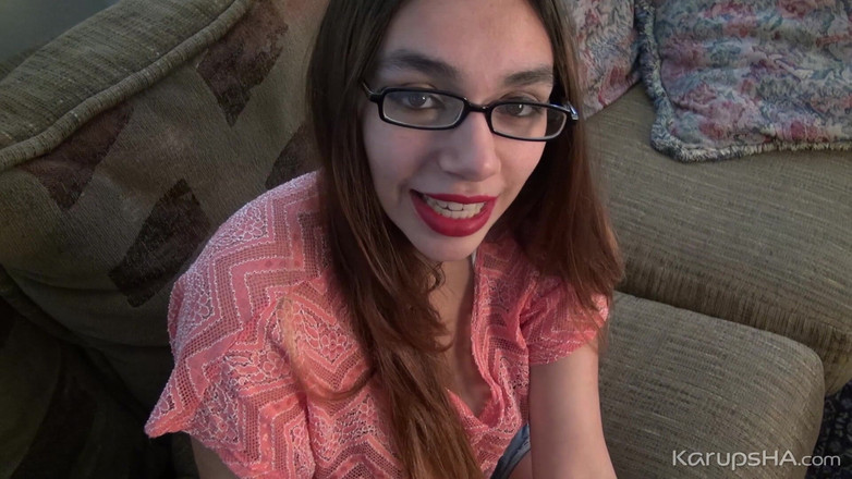 Karups: Aria Arroyo entrevista