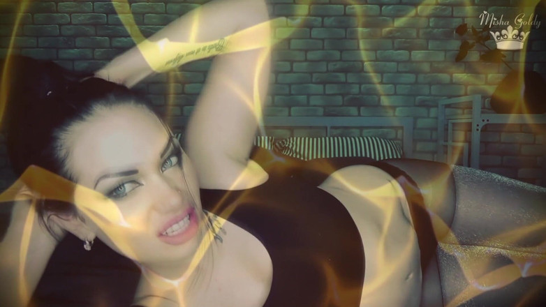 Goddess Misha Goldy: Rastreadores todos los días! Día 13 bombea semen para mí