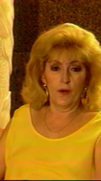 Loira amadora madura chupou um pau grande antes de ser fodida