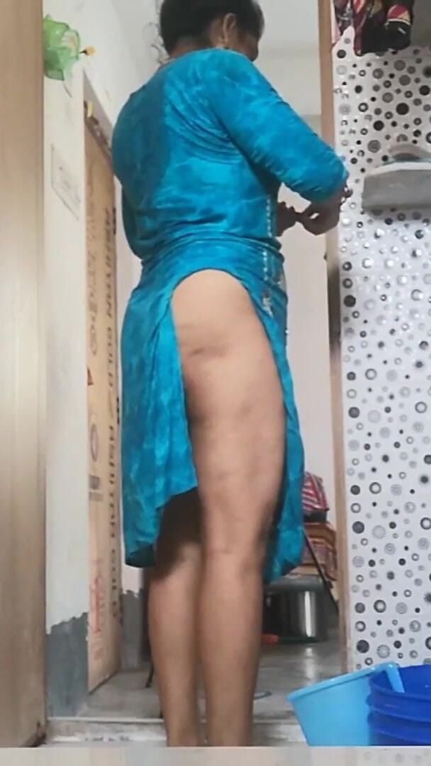 Latifah1234: sauteli mammi aur sautela beta baathroom seks desi sauteli mammi...