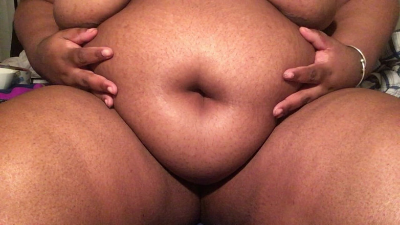 Sweety Racine: Seu padrasto pode me alimentar?