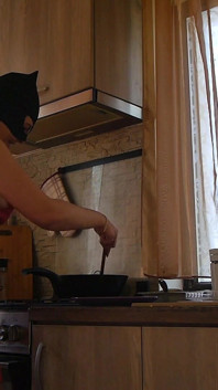 32 Adventures of Milfycalla - Épisode 32 Une nouvelle recette d'Omelette