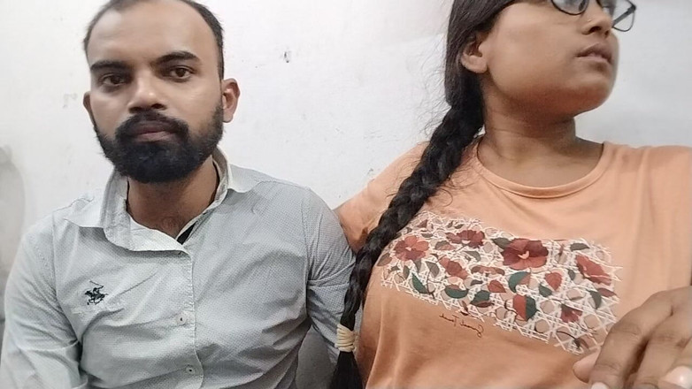 Pooja Didi: Stepdaughter Enjoying Stepfather's Dick. Kissing and Sucking