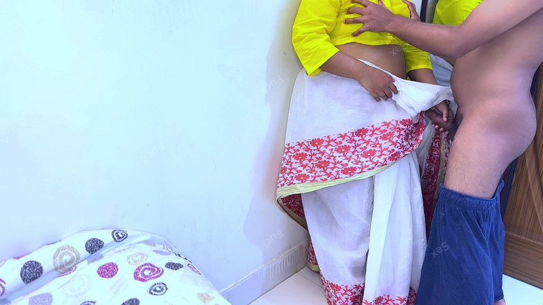 Aria Mia: Tamil Desi Sex