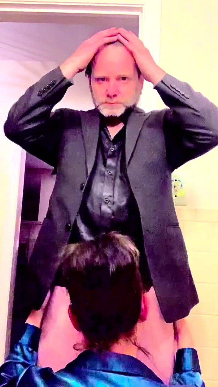 Satin Fetish King: คุณนายอิตาลีในเสื้อไหมอิตาลีสีเขียว ดูดควยแล้วเย็ด