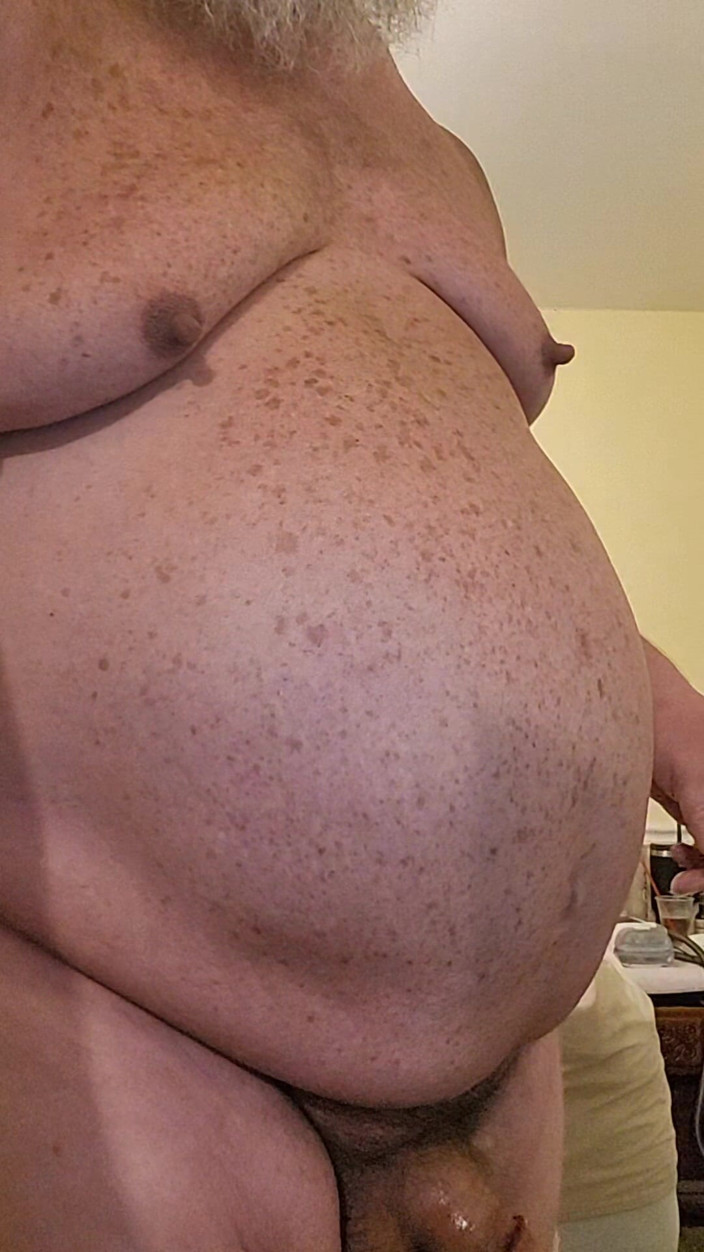 GeneWadexxx: Ora bătăii de dimineață cu urs cu barbă