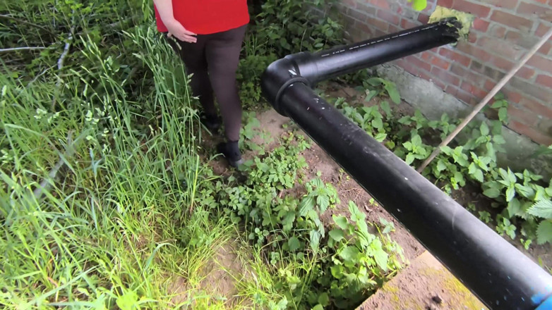 Bouncy Tits Action: 내 자지를 빨고 핑거링하는 핫한 금발