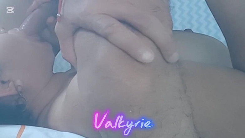 Valkyrieandluigy: 프로페셔널 딥 스로트 오럴