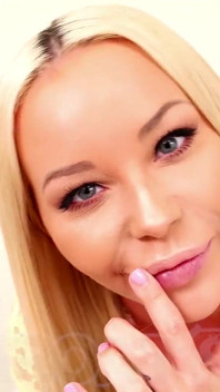 Deepthroat-zusammenstellung mit Chloe Carter, Mallory Rae Murphy, Rachele Richey, Pristine Edge, Stasy Rivera - 1 Stunde!