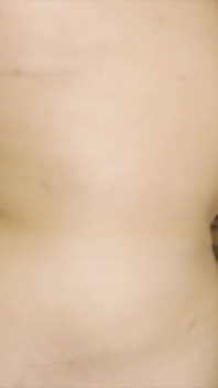 La MILF sottomessa lo prende duro in tutti i buchi.