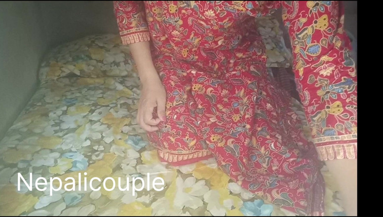 Nepalisexycouple: 이 드레스는 내가 가장 좋아하는, 내가 사랑하는 유일한 드레스