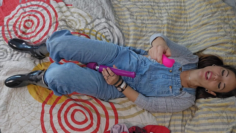 dafnedenoch: Lee Jeans Dan Hunter Boots Melancap Dan Memancut