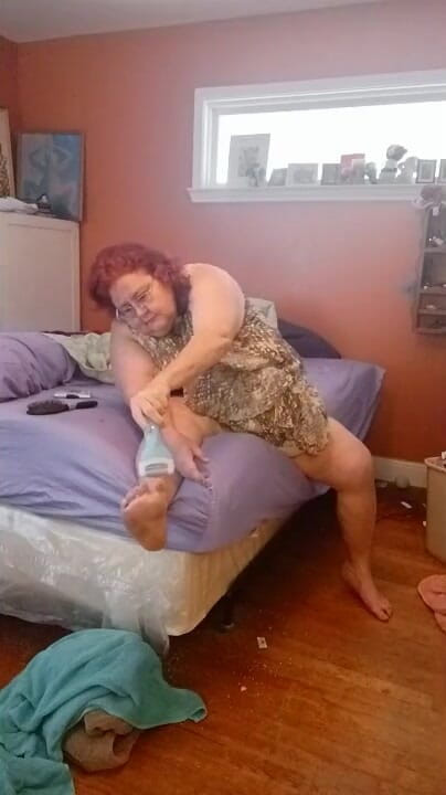 BBW nurse Vicki adventures with friends: Good morning part 2 pov toe care lotion