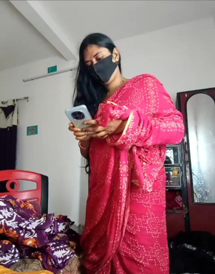 Laxmixh: Indisk Desi vacker Bhabi första utseende på cam