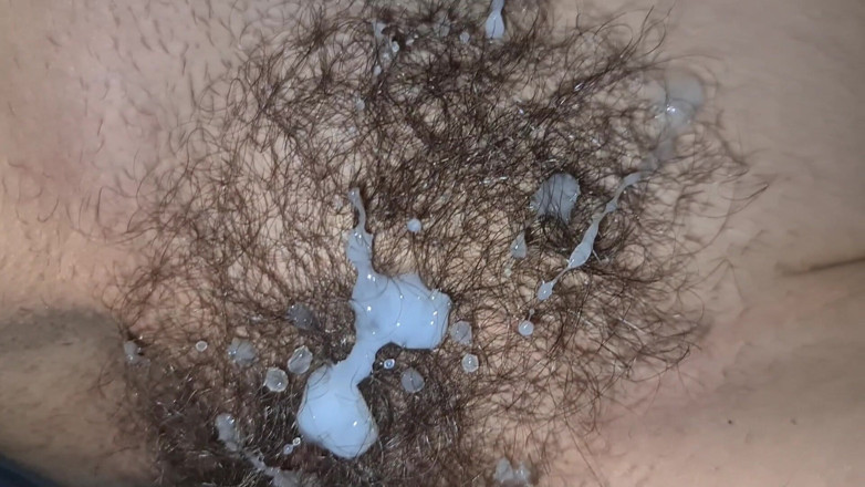 CherryDream: Kompilasi pancutan mani pada pepek berbulu 9