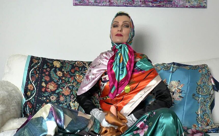 Lady Victoria Valente: Instrucțiuni de masturbare: Orgasm cu satin distrus de frustrare extremă