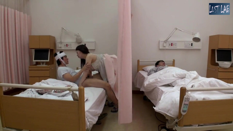 Lust lab: Визит в больницу становится рискованным - замужняя женщина rekindles желание, которые, как она думала, уходили - часть 1