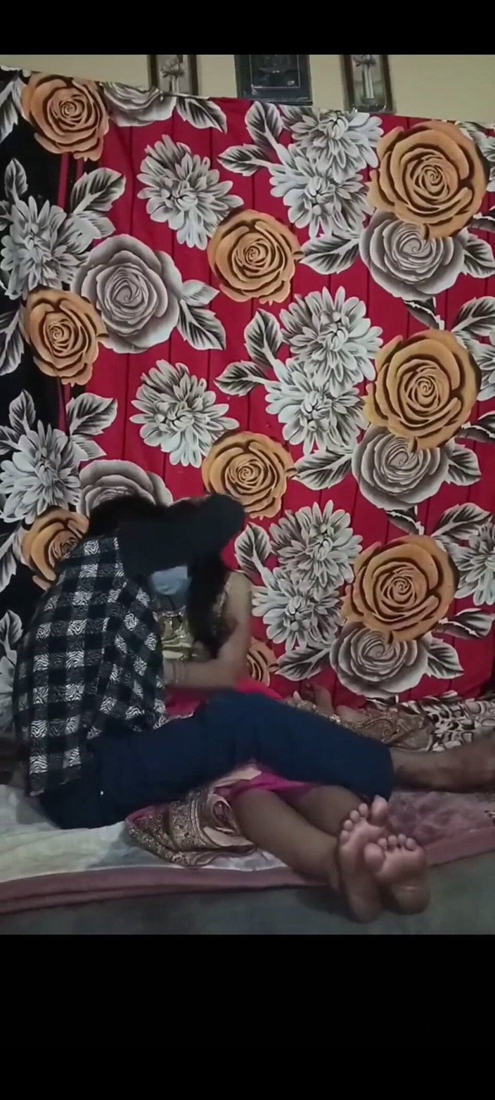 sashaa: Suami isteri desi India suhagraat 1