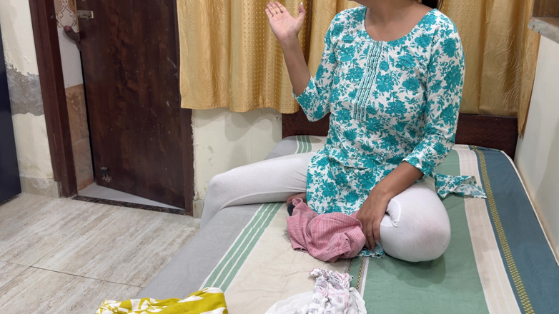 Hornycouple149: Bhabhi seksi digoda oleh abang ipar melalui bercumbu dan kemudian...