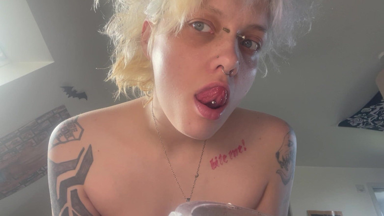 Glitterqueen1999: Tour della bocca uvula tonsille denti lingua e vena controllo