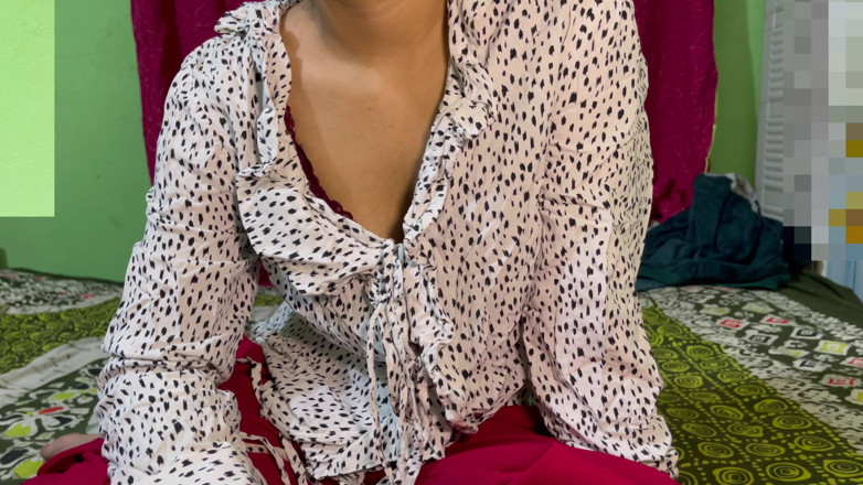 Kaleonjoybd: 我性感的继妹看起来很热辣，今天我想和她做爱