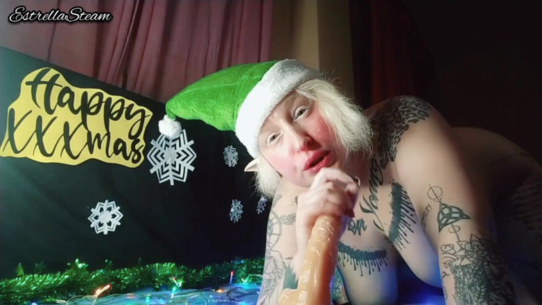 Estrella Steam: Elf se masturbează în timp ce fumează