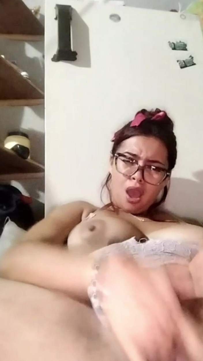 Allyson Dawson: Мои Большие Сиськи Хотят, Чтобы Их Трахал Твой Пенис, Девушка С Цветными Волосами И Очками P1