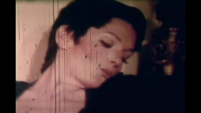 Vintage megastore: Cieśli pieprzyć piękne owłosione cipki na przerwie na kawę (pełny film)