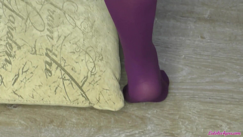 Laloka4you: Footjob closeup - foot fetish