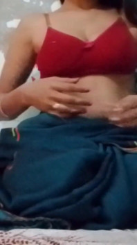 Video eccitanti della ragazza del villaggio