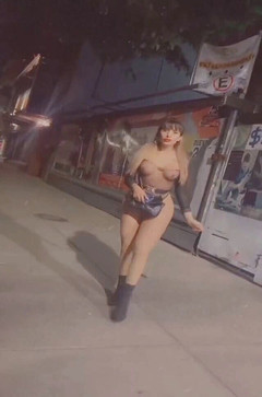 Barbietransxxxx: tranny stojí na ulici v tlalpanu jako děvka