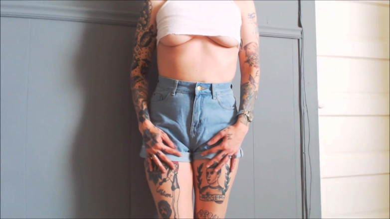 Miss Morticia: Tôn thờ Denim