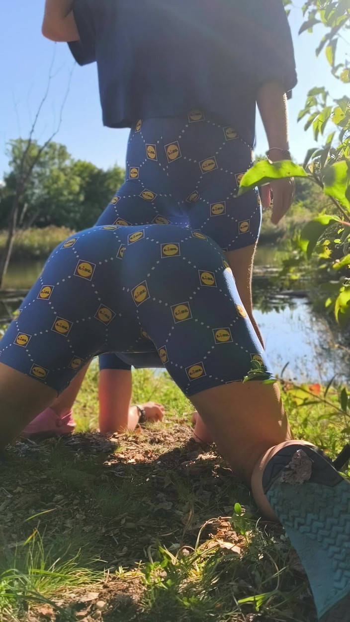 Vlakik SM: Ball-spanking in der natur