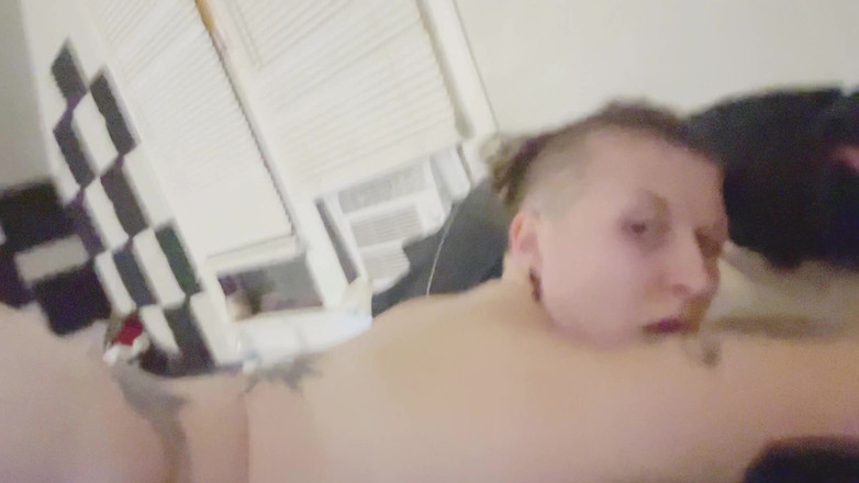 Thekookiejar: सौतेली मम्मी अपने सौतेले बेटे को चोदती है जबकि पति दूर है