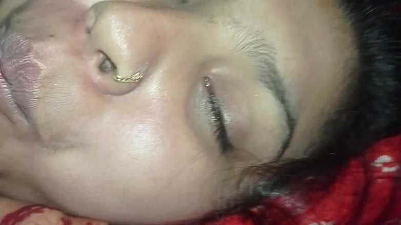 Desivideo: Neues verheiratetes ehemann und ehefrau video zu hause