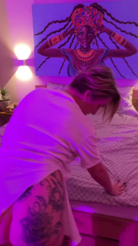 Fucking Before Bed so That the Pussy Peacefully
