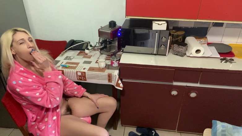 Cuteblonde666: Poranna sesja z moimi owłosionymi częściami ciała