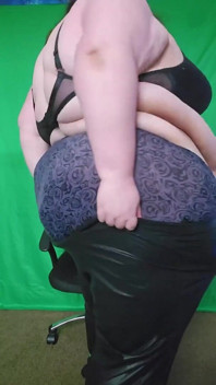 SSBBW Goddess Tight Leather Pants Custom