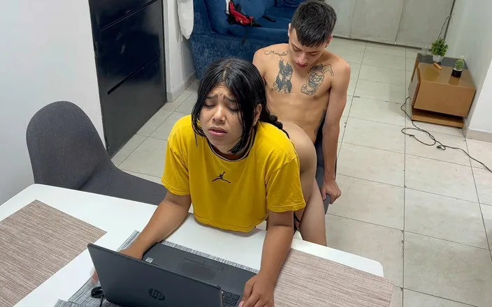 zacymaddy: I Fuck My Shy Stepsister in the Middle of Her...