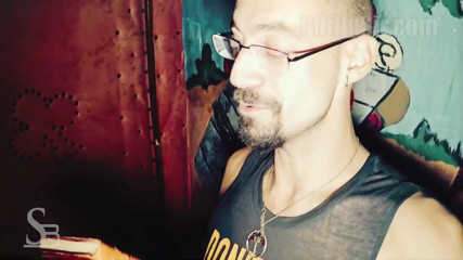Philly Sir Videos: Sikişme huyları. Cadılar Bayramı 2019 için bir mesaj
