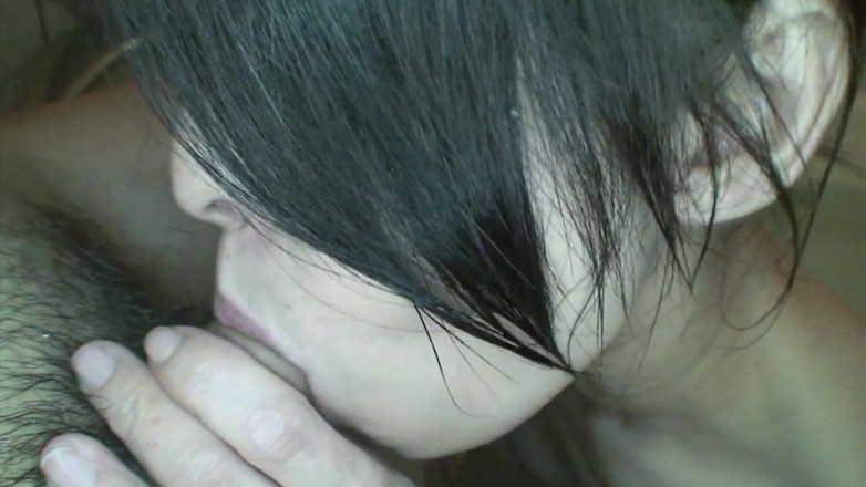 Asian Addiction: 亚洲熟女nobuko tachikawa回家洗澡并被干阴户