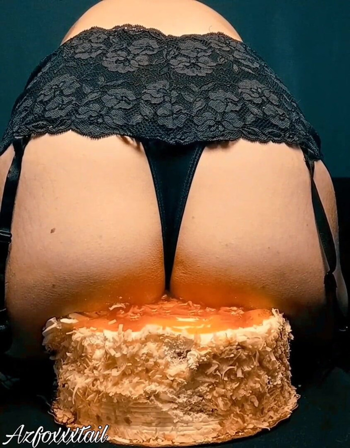 AzFoxxxTailPhelicia: Caketime assplay