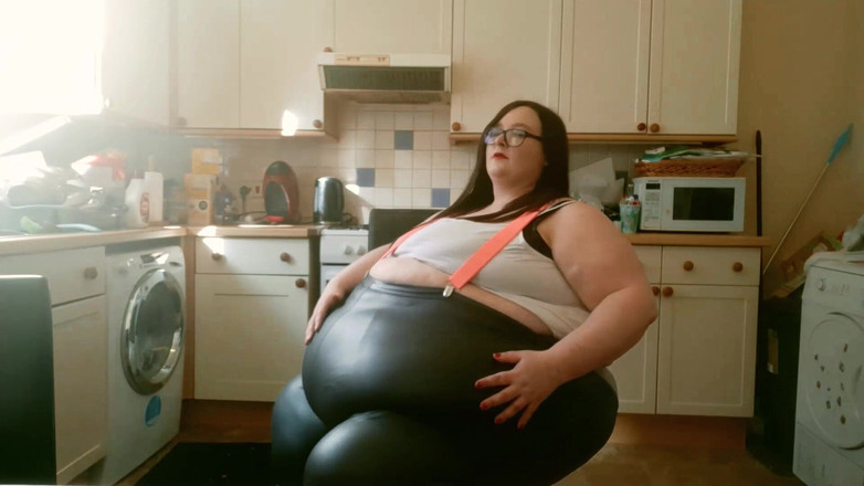 SSBBWLadyBrads: SSBBW BBW Kitchen Play in Sexy Tight Clothing Part 2