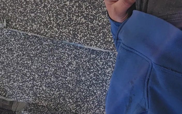 Chris_snoopy_91: Compilation de vidéos de pisse
