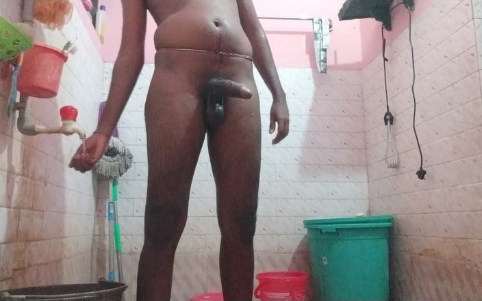 Tamil 10 inches BBC: Сексуальна сесія ванни