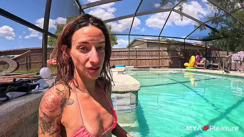 MYA Pleasure: Allergico alla piscina