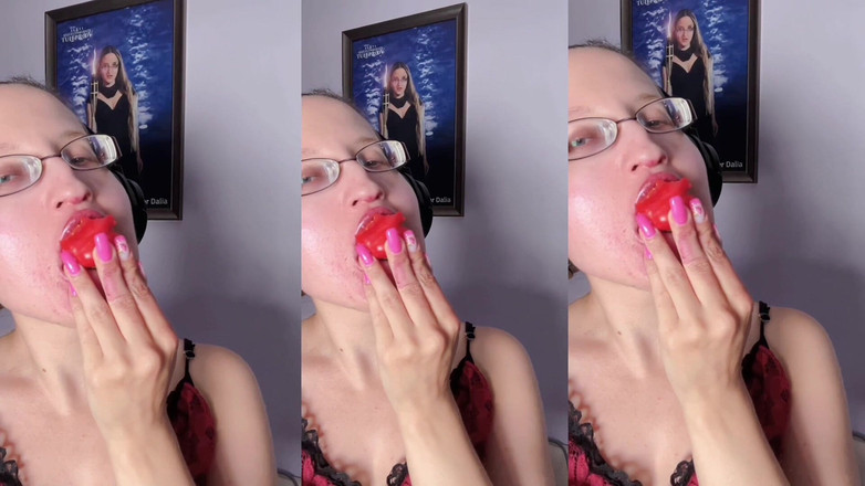 FinDom Goaldigger: Asmr Paprika Pepper Eating - Asmr, Óculos de Olho, Gianess, Batom, Lábios...