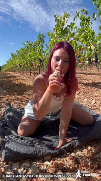 Babyfantasy83 - Petite Salope Française Bien Mouiller Dans Les Vignes Squirt Final