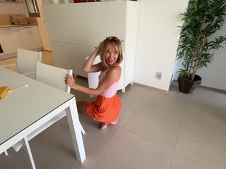 Wiss Chris: She Goes to College with a Butt Plug. I Fucked...
