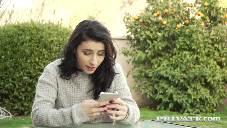 Private.com: Sasha Colibri zaczyna od gorącej sceny analnej